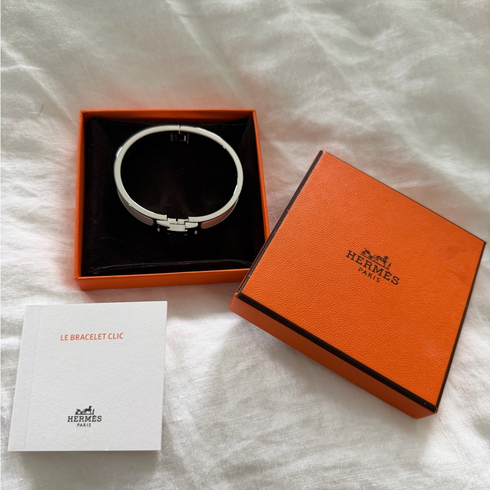 Hermes Click H Bracelet in White BRAND NEW - Picture 4 of 6